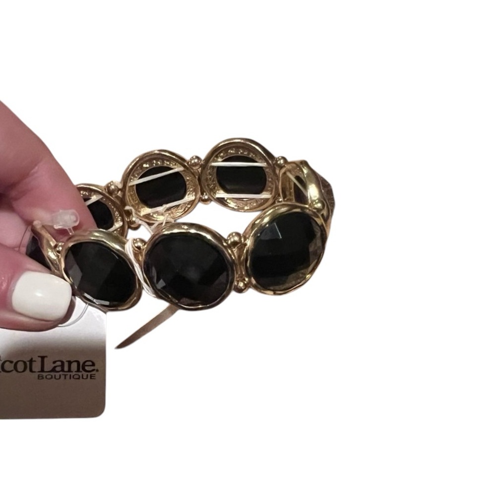 Apricot Lane Boutique Black and Gold bracelet NWT host pick